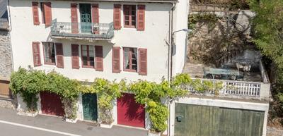 Maison de village - 151 m² - 5 pièces