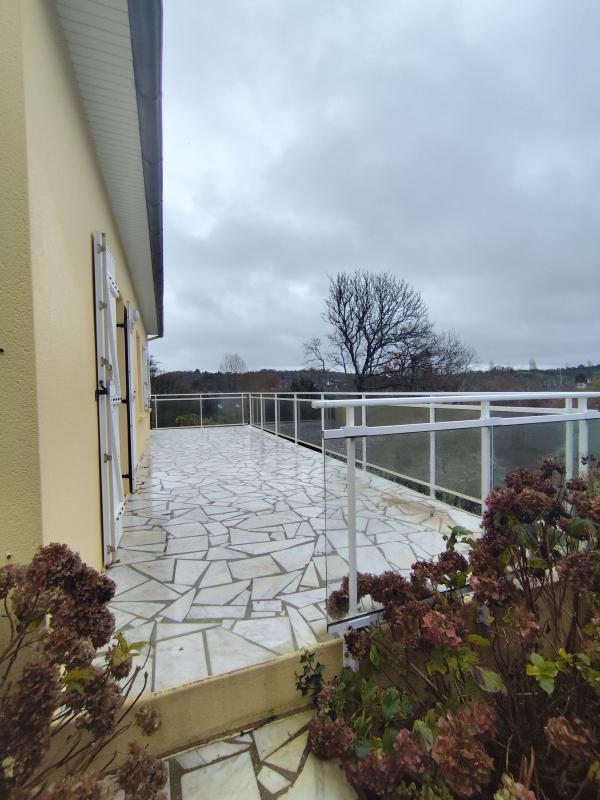 Maison - 118 m² - 6 pièces