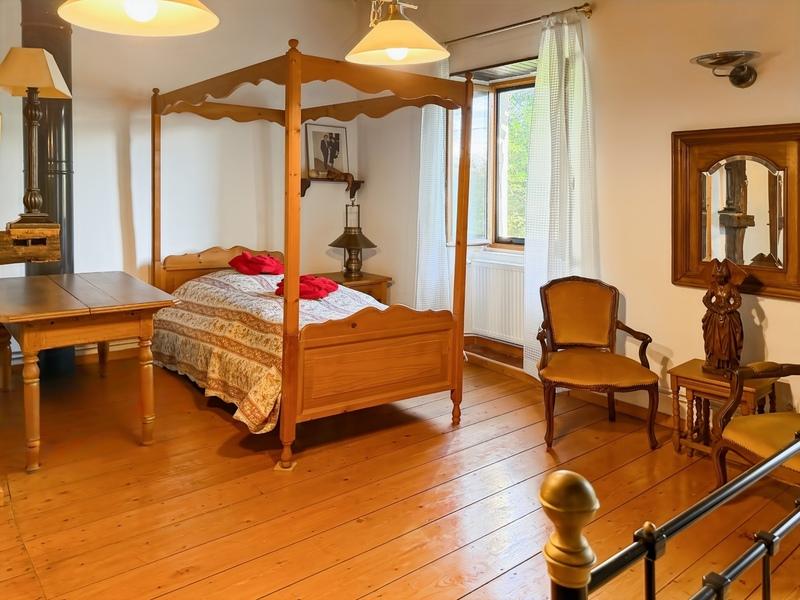 Moulin - 120 m² - 5 pièces