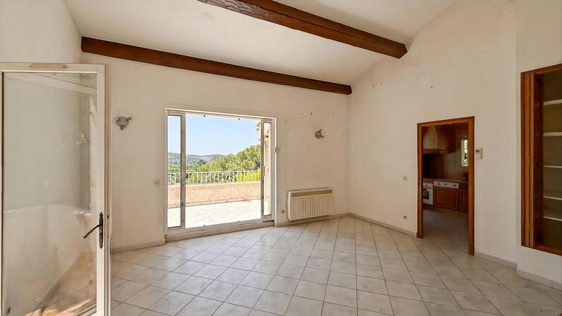 Maison - 114 m² - 5 pièces