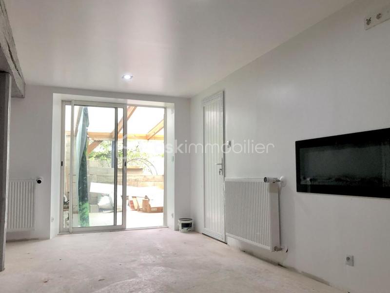 Maison en pierre - 230 m² - 7 pièces