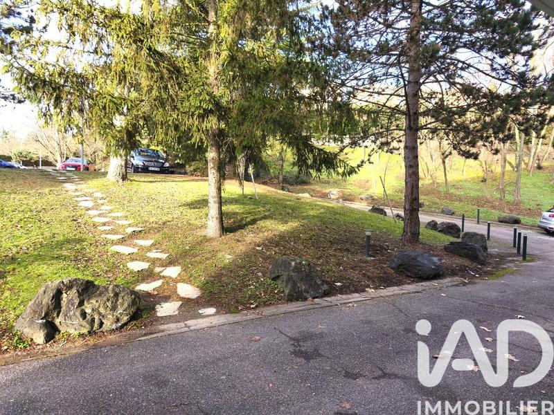 Appartement - 125 m² - 6 pièces