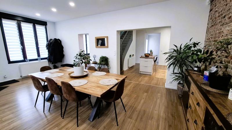 Maison - 175 m² - 6 pièces