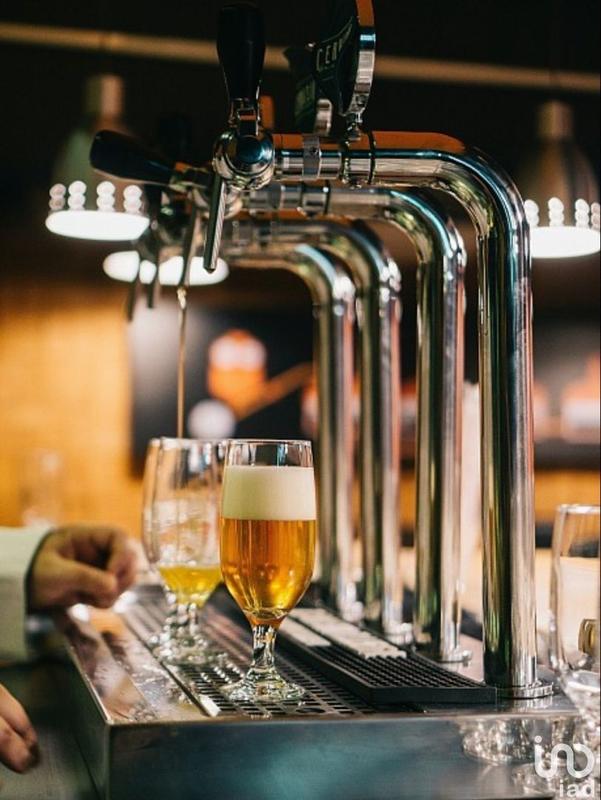 Local commercial - 247 m²