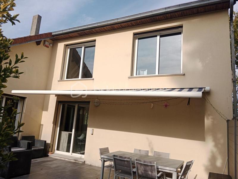 Maison - 229 m² - 6 pièces