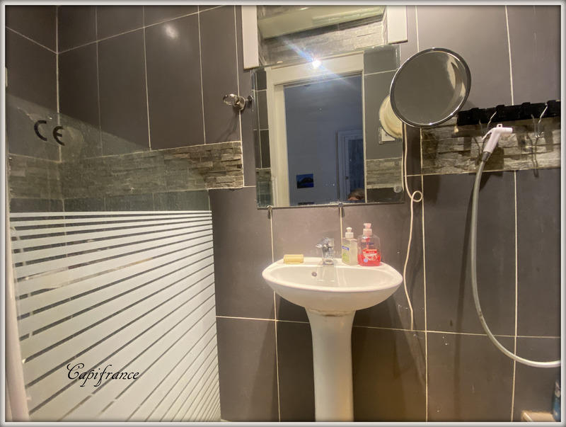 Maison - 193 m² - 8 pièces