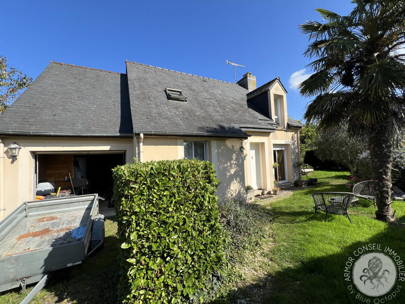 Maison - 94 m² - 5 pièces