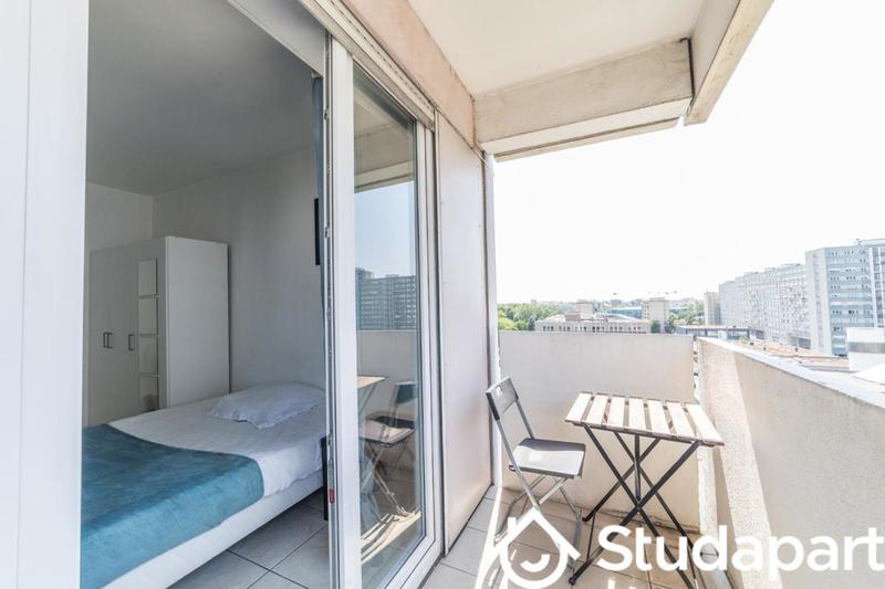 Chambre - 15 m² - 1 pièce