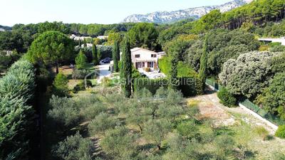 Villa - 155 m² - 6 pièces