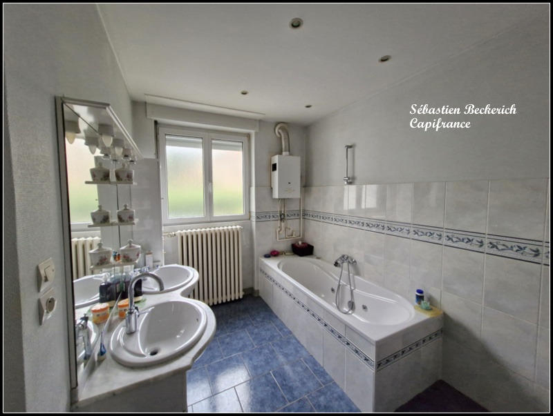 Maison bourgeoise - 337 m² - 15 pièces