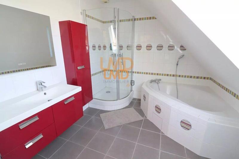 Villa - 279 m² - 7 pièces