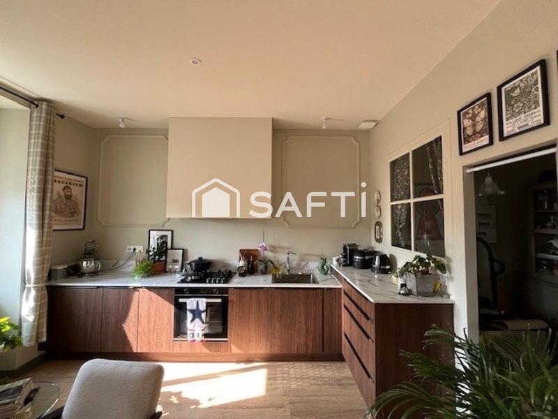 Appartement - 97 m² - 3 pièces