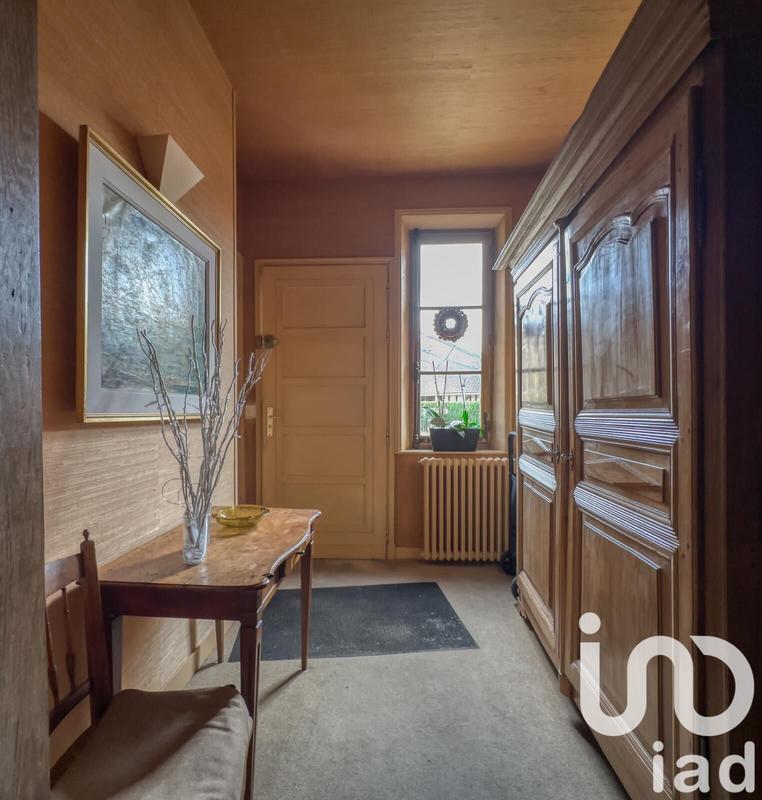 Maison - 317 m² - 10 pièces