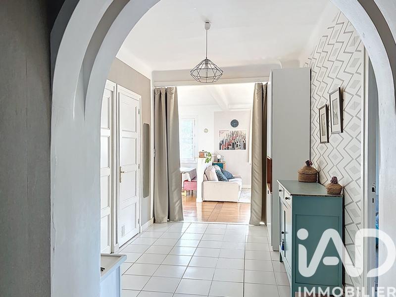 Appartement - 95 m² - 3 pièces