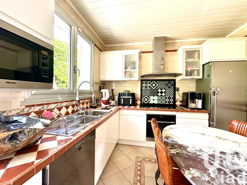 Maison - 141 m² - 7 pièces