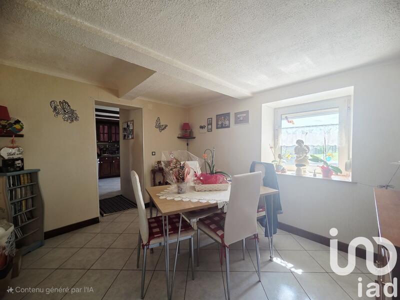 Maison - 111 m² - 5 pièces