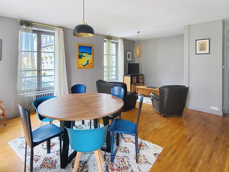 Appartement - 91 m² - 4 pièces