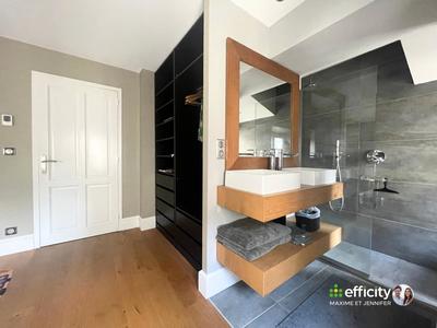 Duplex - 190 m² - 6 pièces