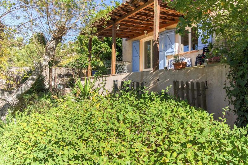 Villa - 180 m² - 6 pièces