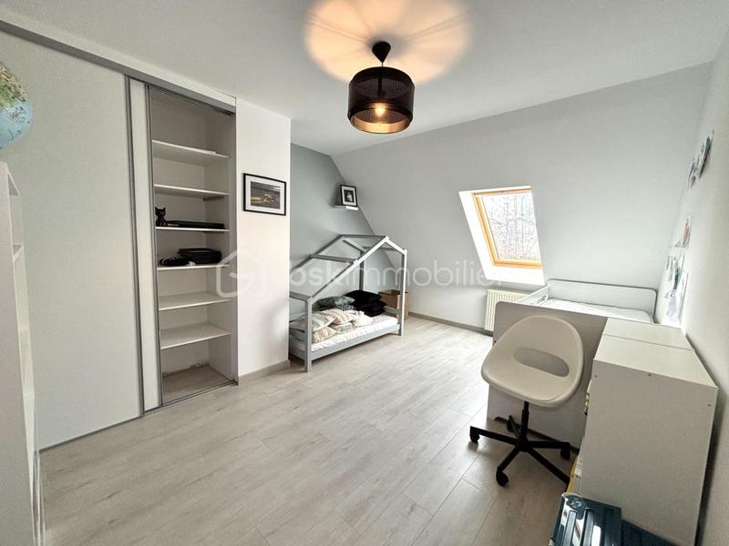 Maison - 159 m² - 8 pièces