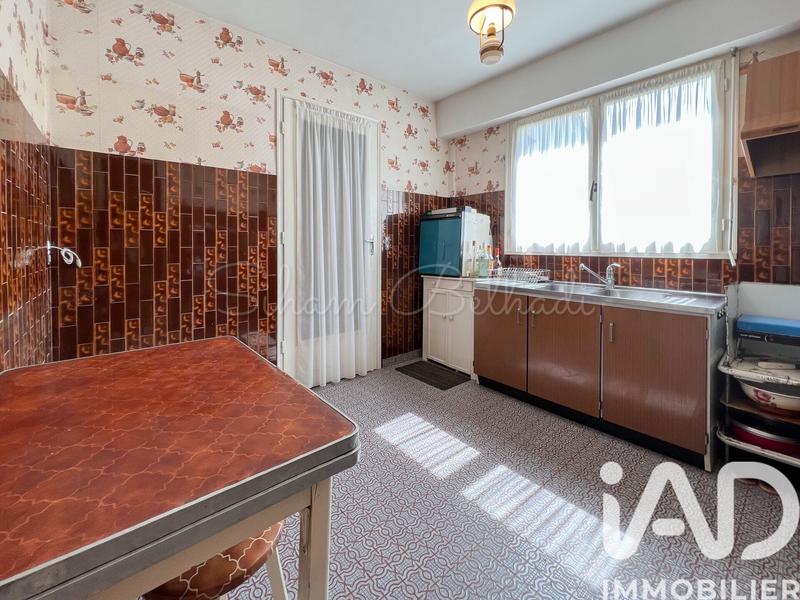 Maison - 140 m² - 5 pièces