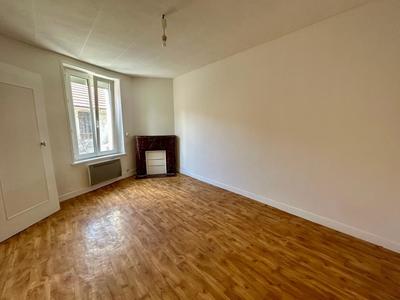 Maison - 62 m² - 4 pièces