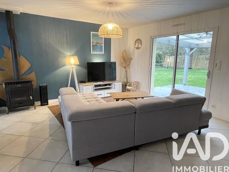 Maison - 102 m² - 4 pièces