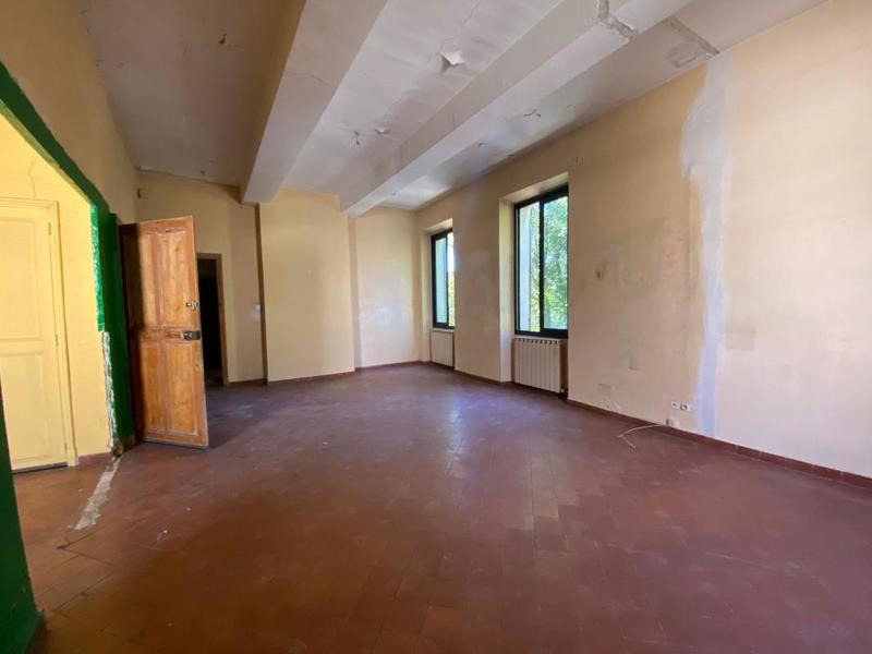 Appartement - 94 m² - 3 pièces