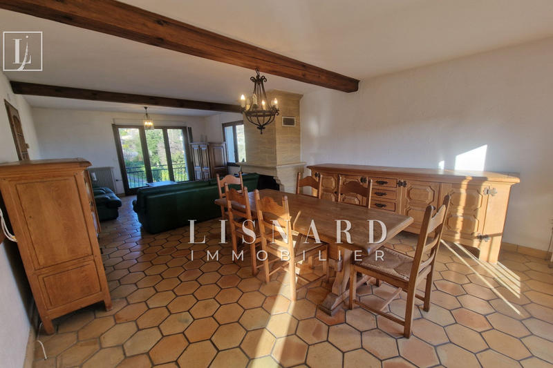 Maison - 90 m² - 2 pièces