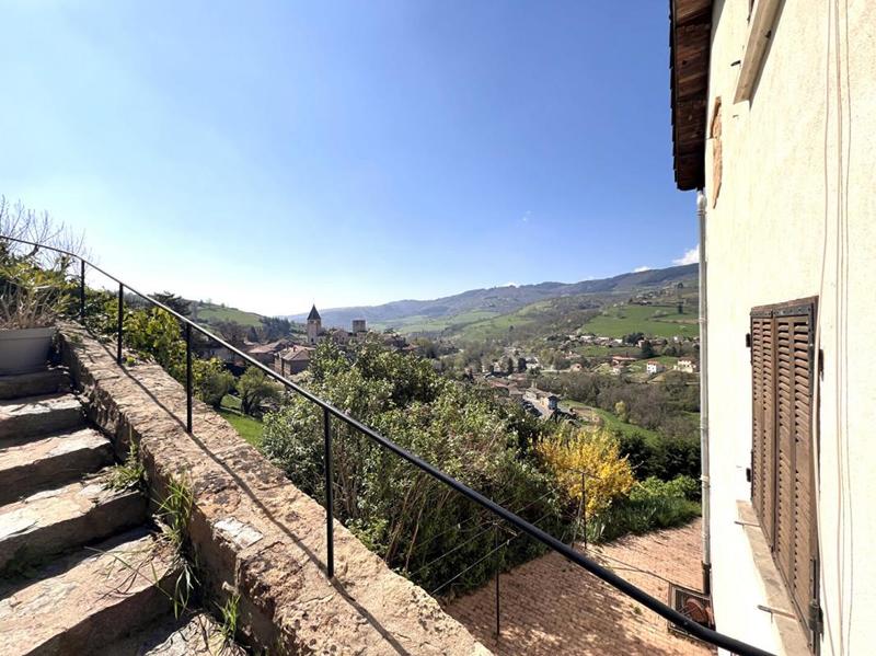 Maison - 183 m² - 7 pièces