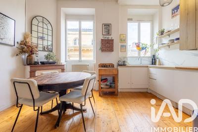 Appartement - 90 m² - 3 pièces