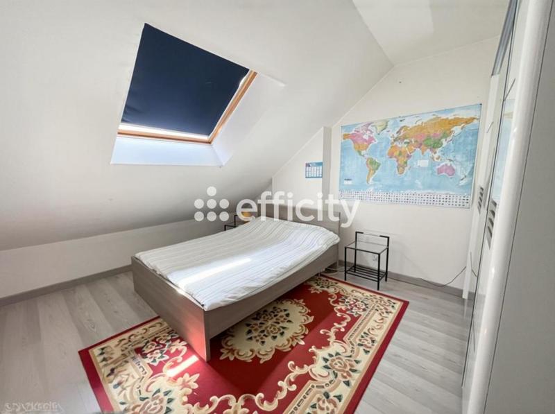 Maison - 106 m² - 6 pièces