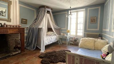 Maison de village - 200 m² - 8 pièces