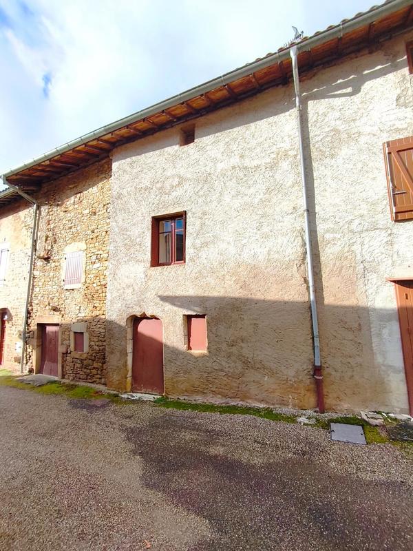 Maison de village - 92 m² - 4 pièces