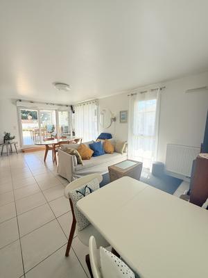 Appartement - 100 m² - 4 pièces