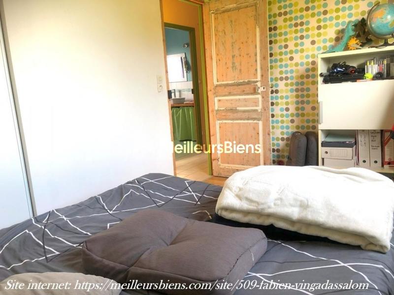 Propriété - 122 m² - 4 pièces