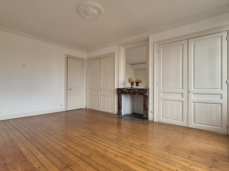 Appartement - 67 m² - 2 pièces