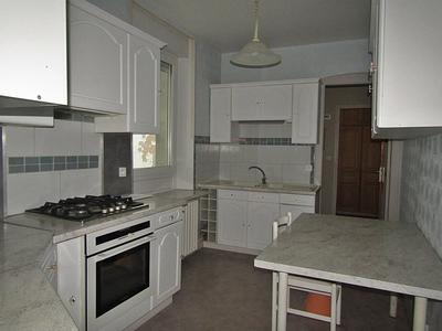 Appartement - 81 m² - 3 pièces