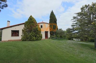 Maison - 282 m² - 11 pièces