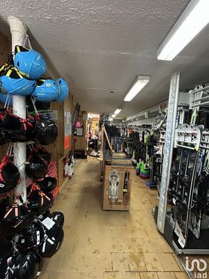 Local commercial - 140 m²