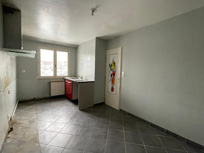 Maison - 106 m² - 4 pièces