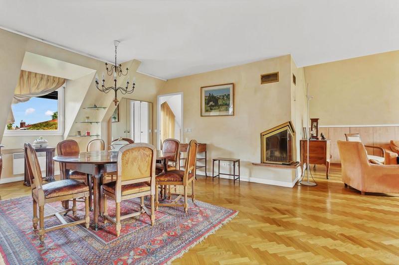 Appartement - 91 m² - 4 pièces