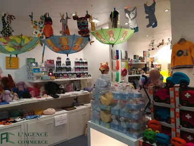 Fonds de commerce - Local commercial - 104 m²