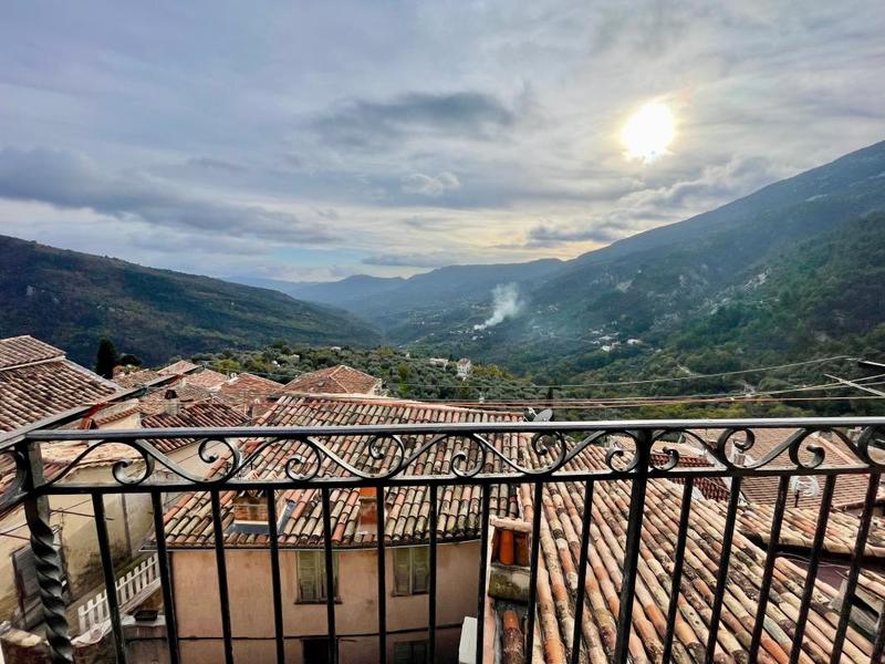 Maison de village - 125 m² - 6 pièces