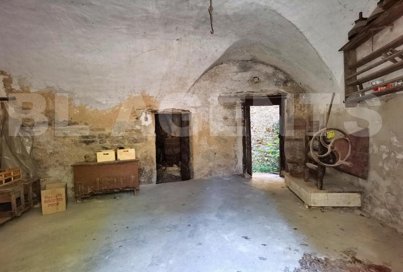 Maison de village - 171 m² - 6 pièces