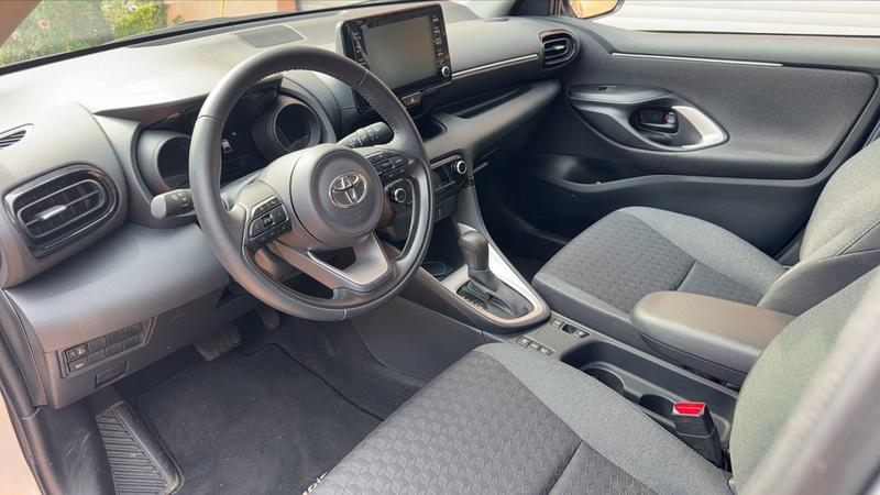 Toyota Yaris 1.5 VVTi 116 Hybrid E-Cvt Design