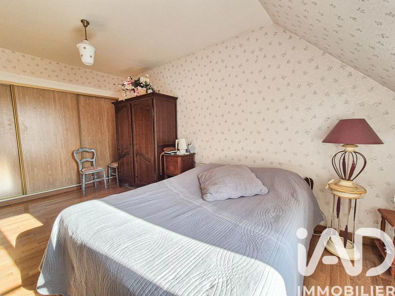 Maison - 104 m² - 4 pièces