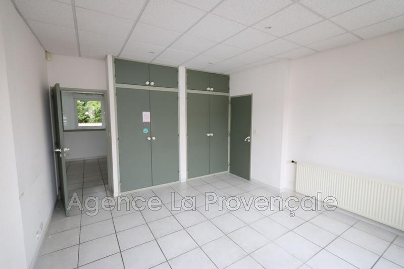 Bureau - 330 m²