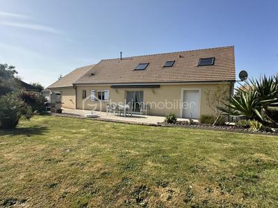 Pavillon - 142 m² - 6 pièces