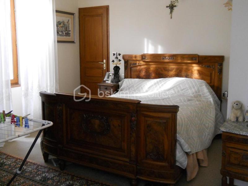 Maison en pierre - 132 m² - 6 pièces